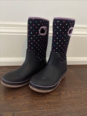 Kids Navy Polka Dot Rain Boots with Lavender Trim